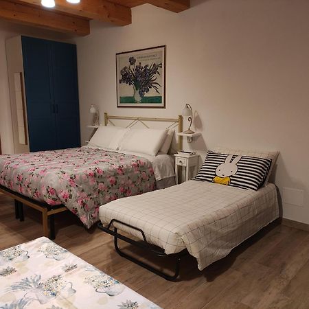 Casa Montefiore 13 Iris Lt Nella Tranquilla Campagna Marchigiana Ancona Dış mekan fotoğraf
