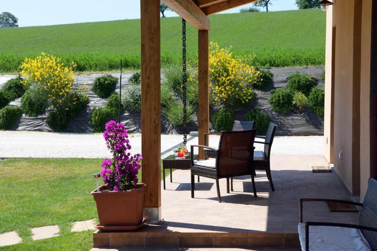 Casa Montefiore 13 Iris Lt Nella Tranquilla Campagna Marchigiana Ancona Dış mekan fotoğraf