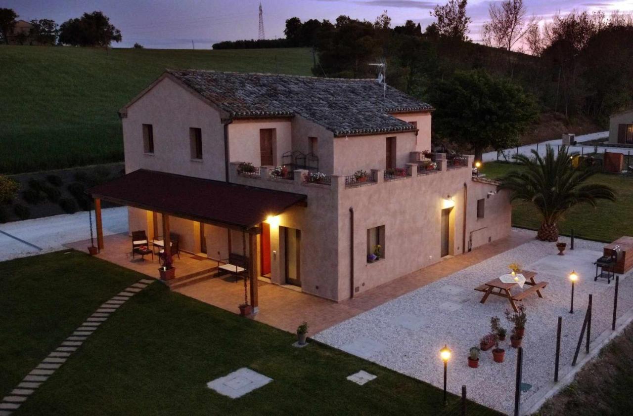 Casa Montefiore 13 Iris Lt Nella Tranquilla Campagna Marchigiana Ancona Dış mekan fotoğraf