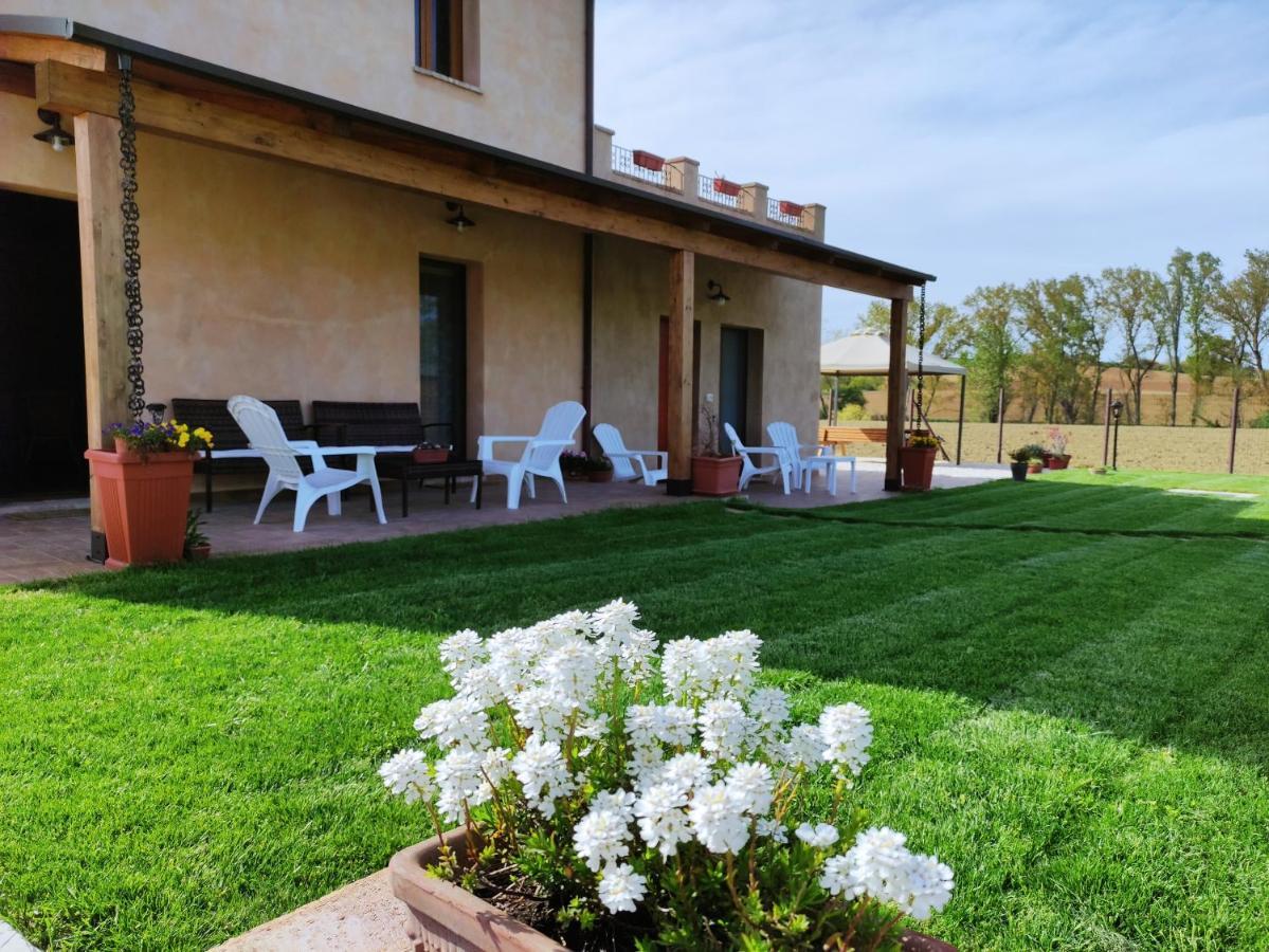 Casa Montefiore 13 Iris Lt Nella Tranquilla Campagna Marchigiana Ancona Dış mekan fotoğraf